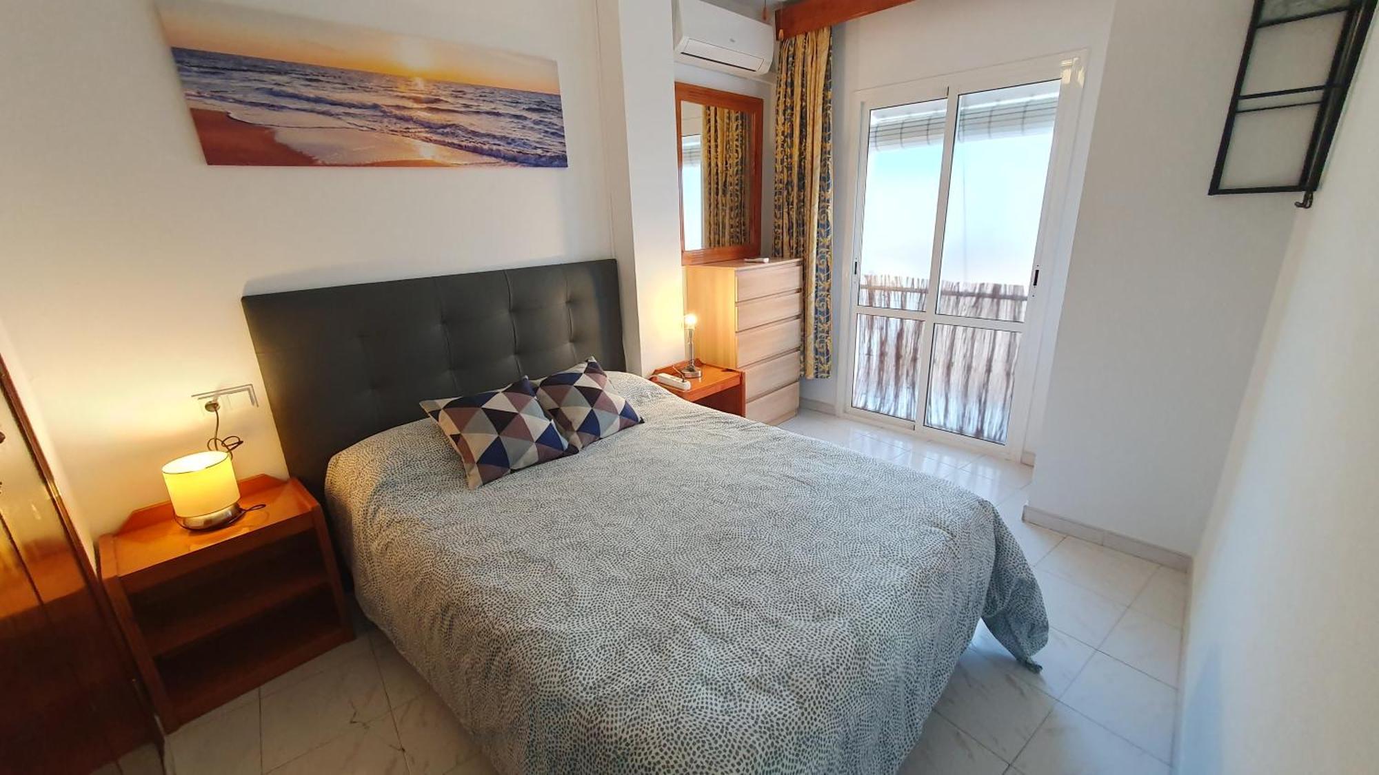 נרחה Apartamentos Eduardo Rico מראה חיצוני תמונה
