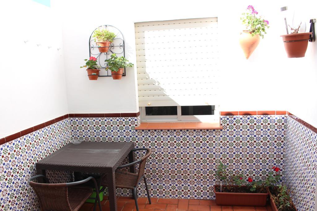 נרחה Apartamentos Eduardo Rico מראה חיצוני תמונה